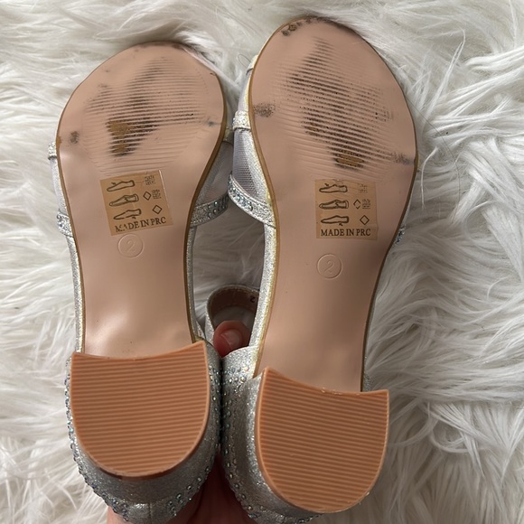 Girls Rhinestone Heel Sandals - Picture 6 of 6